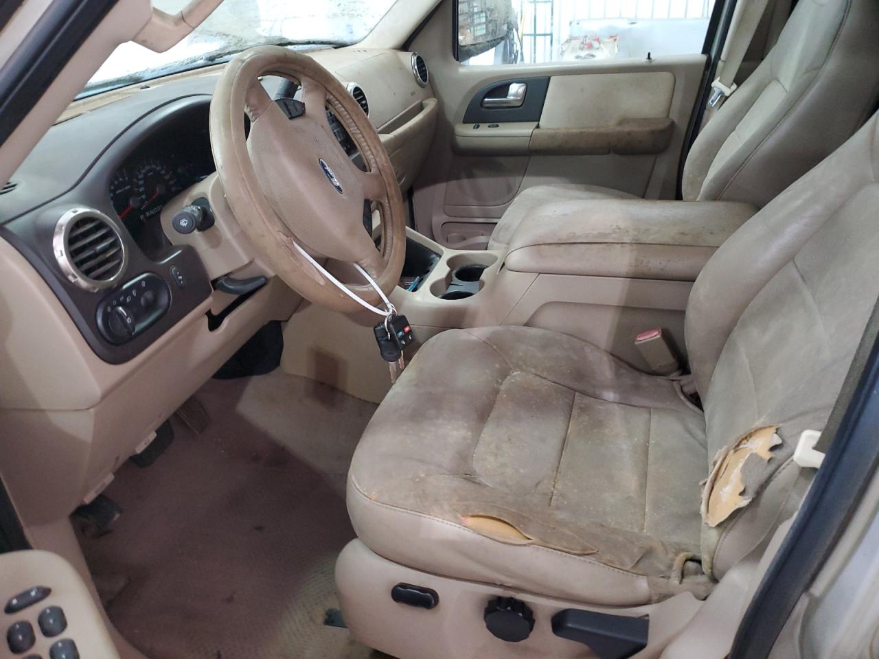 2004 Ford Expedition Xlt VIN: 1FMRU15W94LA96774 Lot: 51732085