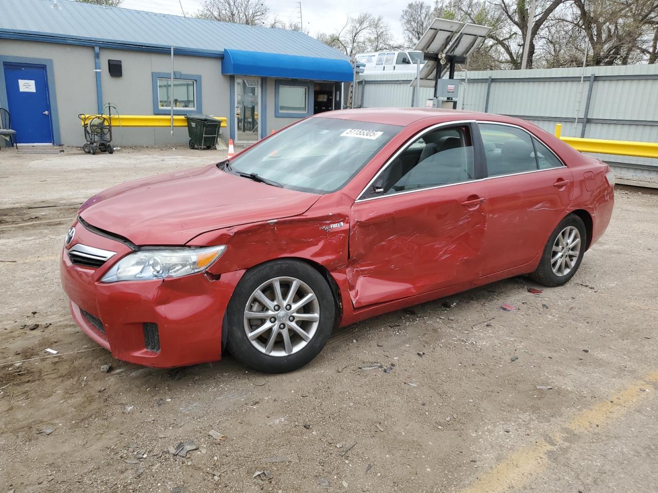 2011 Toyota Camry Hybrid na sprzedaż w Wichita, KS - Side