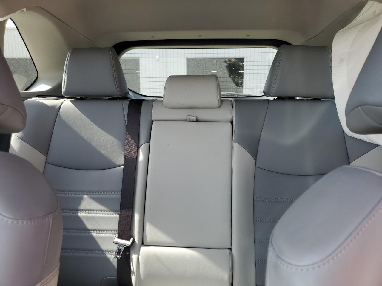 2021 Toyota Rav4 Xle Premium VIN: JTMC1RFV4MD080404 Lot: 54201265
