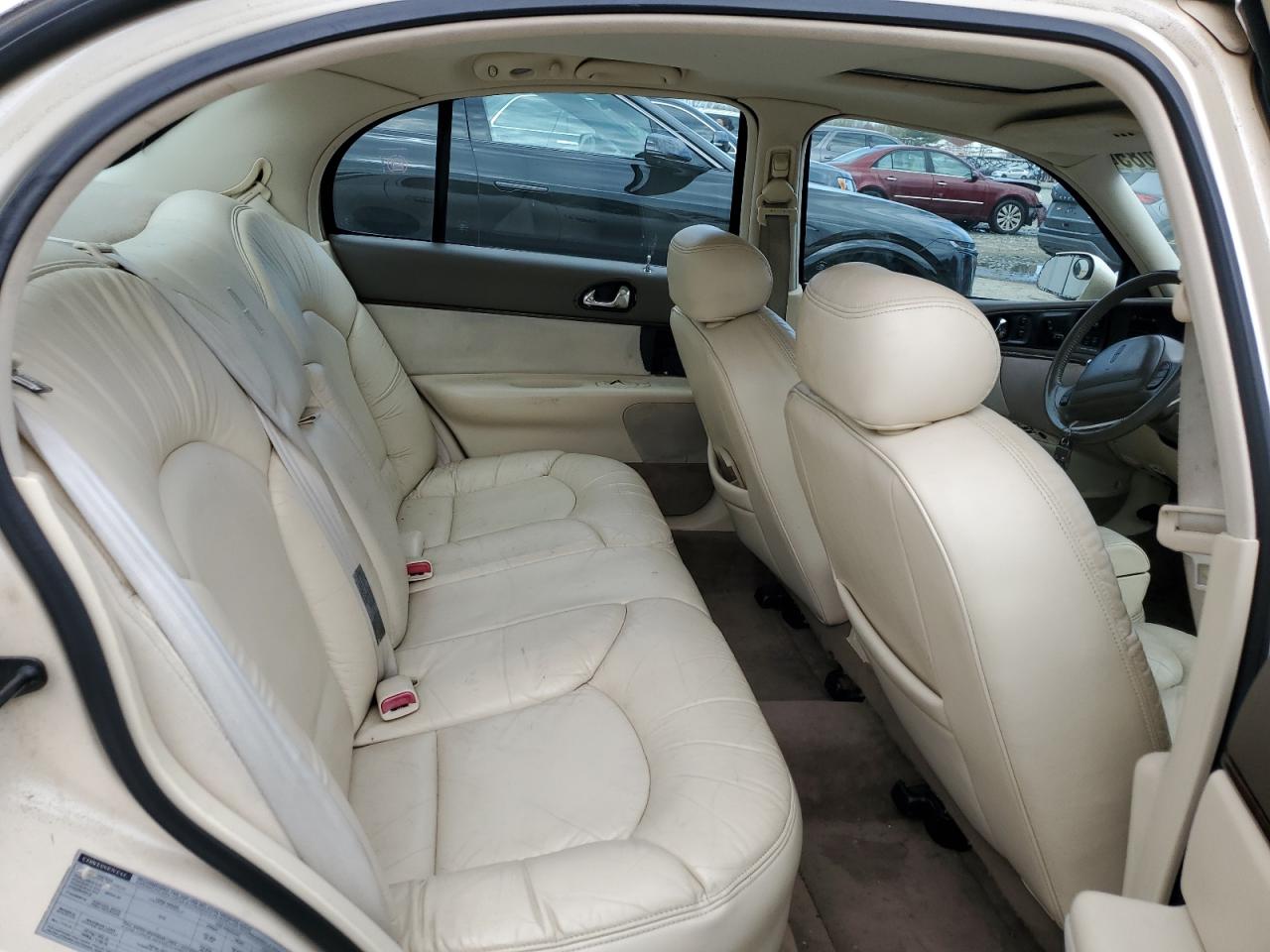1997 Lincoln Continental VIN: 1LNLM97VXVY609771 Lot: 52992085