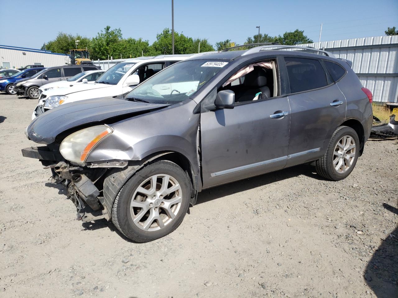 2011 Nissan Rogue S იყიდება Sacramento-ში, CA - Front End