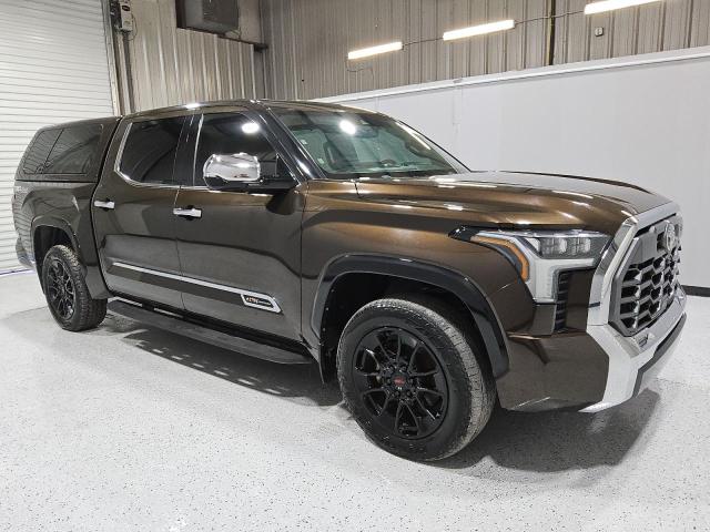  TOYOTA TUNDRA 2023 Brązowy