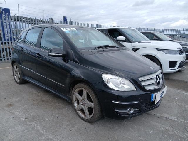 2011 MERCEDES BENZ B160 SPORT