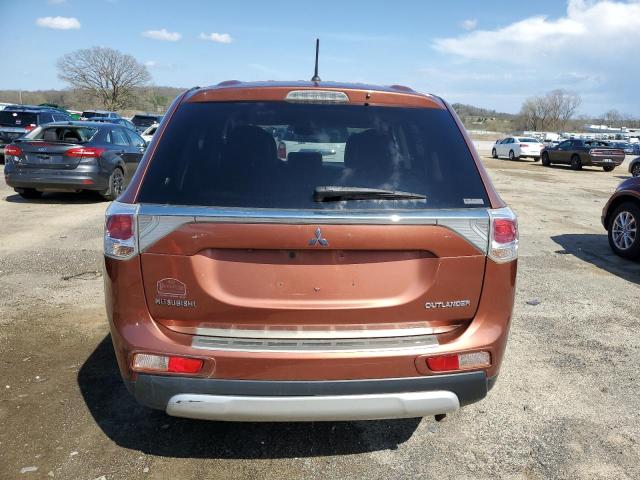 Parquets MITSUBISHI OUTLANDER 2015 Pomarańczowy