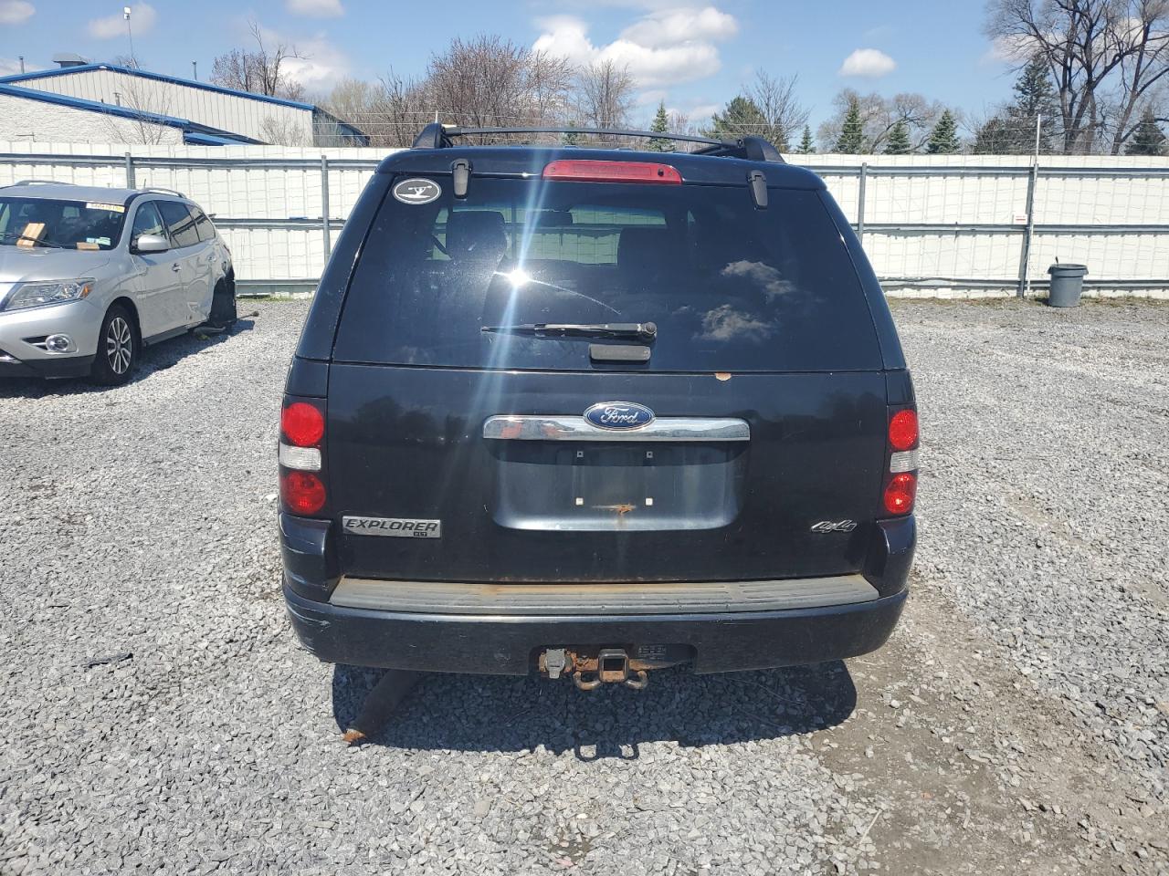 2008 Ford Explorer Xlt VIN: 1FMEU73E18UA82363 Lot: 54320175