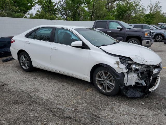 TOYOTA CAMRY 2016 Biały