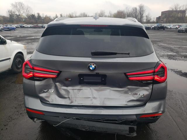  BMW X3 2024 Srebrny