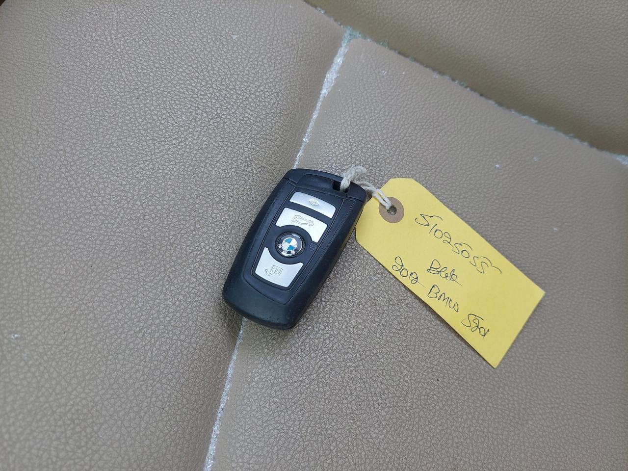 WBAXG1101CDW29808 - 2016 Bmw 520i - #51025055