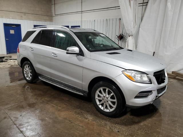  MERCEDES-BENZ M-CLASS 2014 Silver