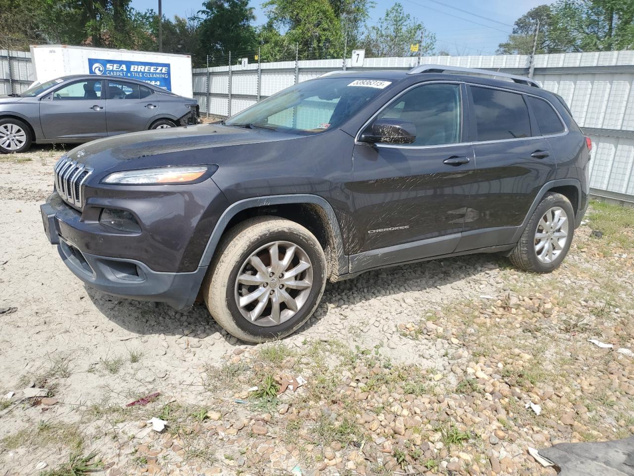 2015 Jeep Cherokee Limited for Sale in Hampton, VA - Rear End