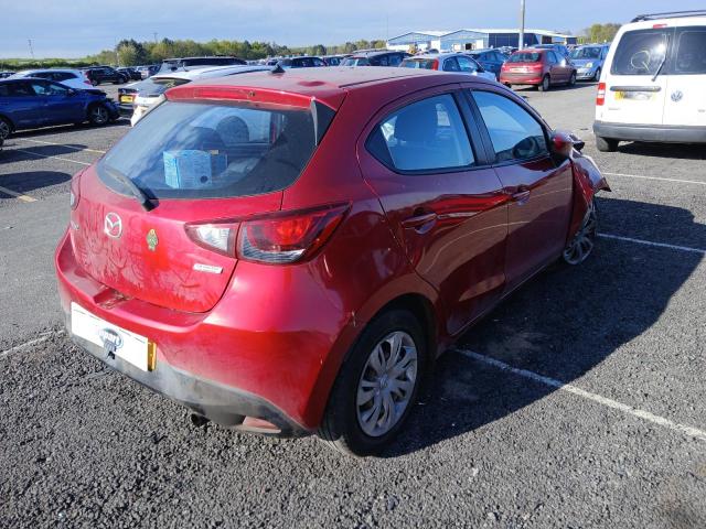 2017 MAZDA 2 SE