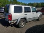 2006 Jeep Commander  zu verkaufen in Waldorf, MD - Rear End