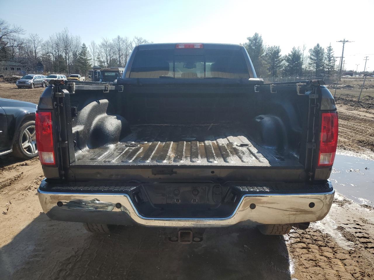 3C6UR5DJ0FG685085 2015 Ram 2500 Slt
