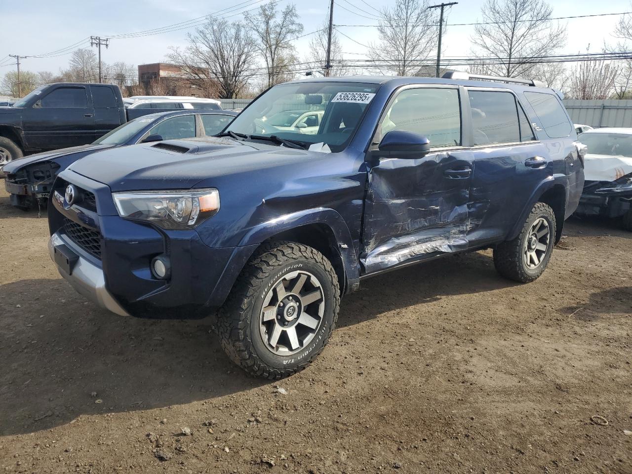 2019 Toyota 4Runner Sr5/Sr5 Premium for Sale in New Britain, CT - Side