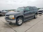 2004 Chevrolet Suburban C1500   на продаже в Grand Prairie, TX - Side