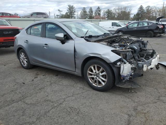  MAZDA 3 2016 Серебристый