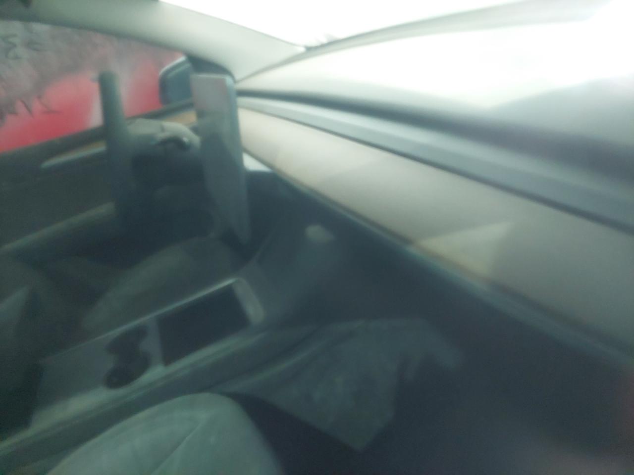 XP7YGCES0RB266271 - 2024 Tesl Y - #undefined