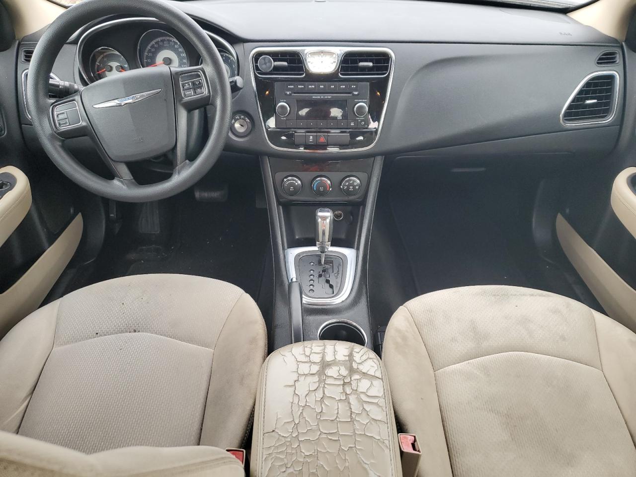 2013 Chrysler 200 Lx VIN: 1C3CCBABXDN670345 Lot: 53720885