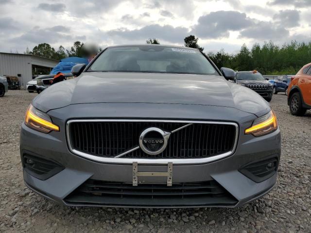  VOLVO S60 2020 Вугільний