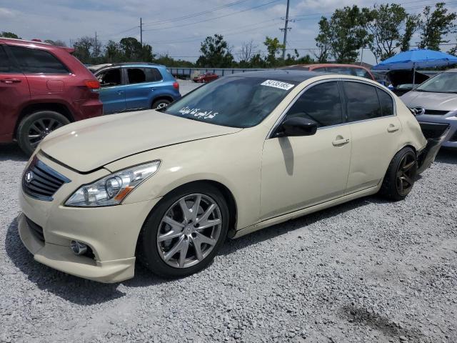  INFINITI G37 2013 Кремовий