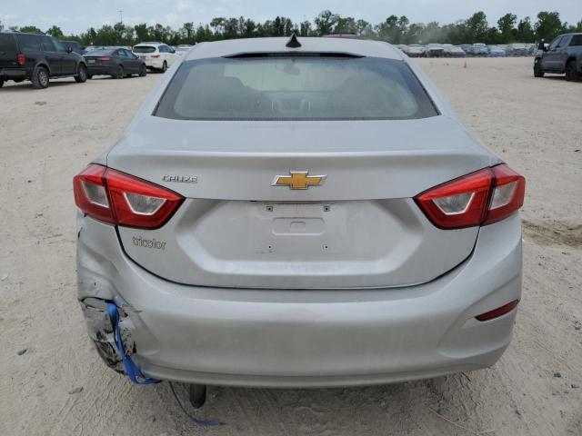  CHEVROLET CRUZE 2018 Srebrny