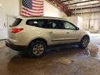 2010 Chevrolet Traverse Ls zu verkaufen in Lansing, MI - Front End