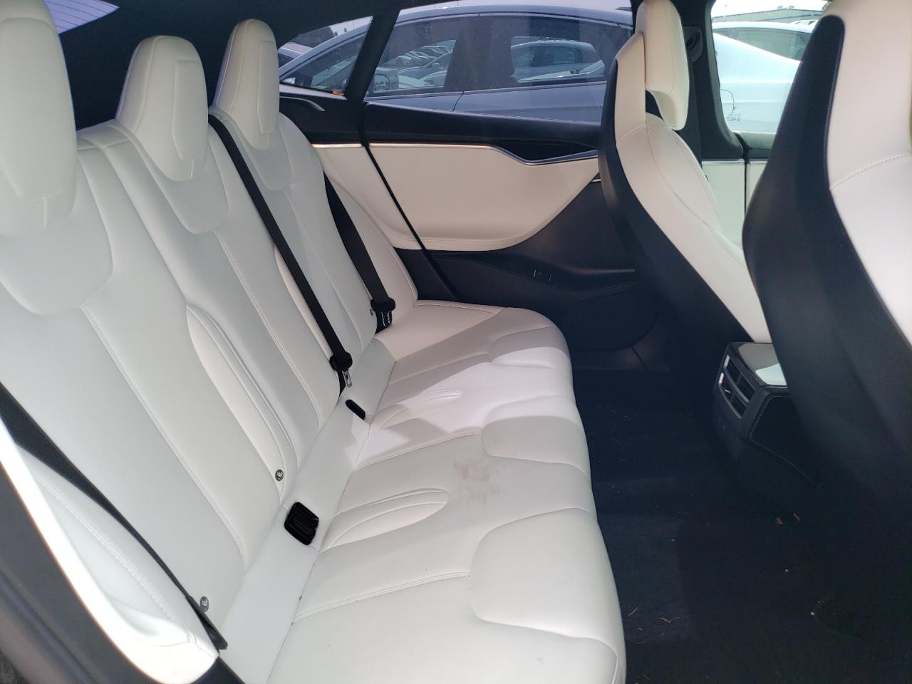 2016 Tesla Model S VIN: 5YJSA1E41GF159709 Lot: 52824325