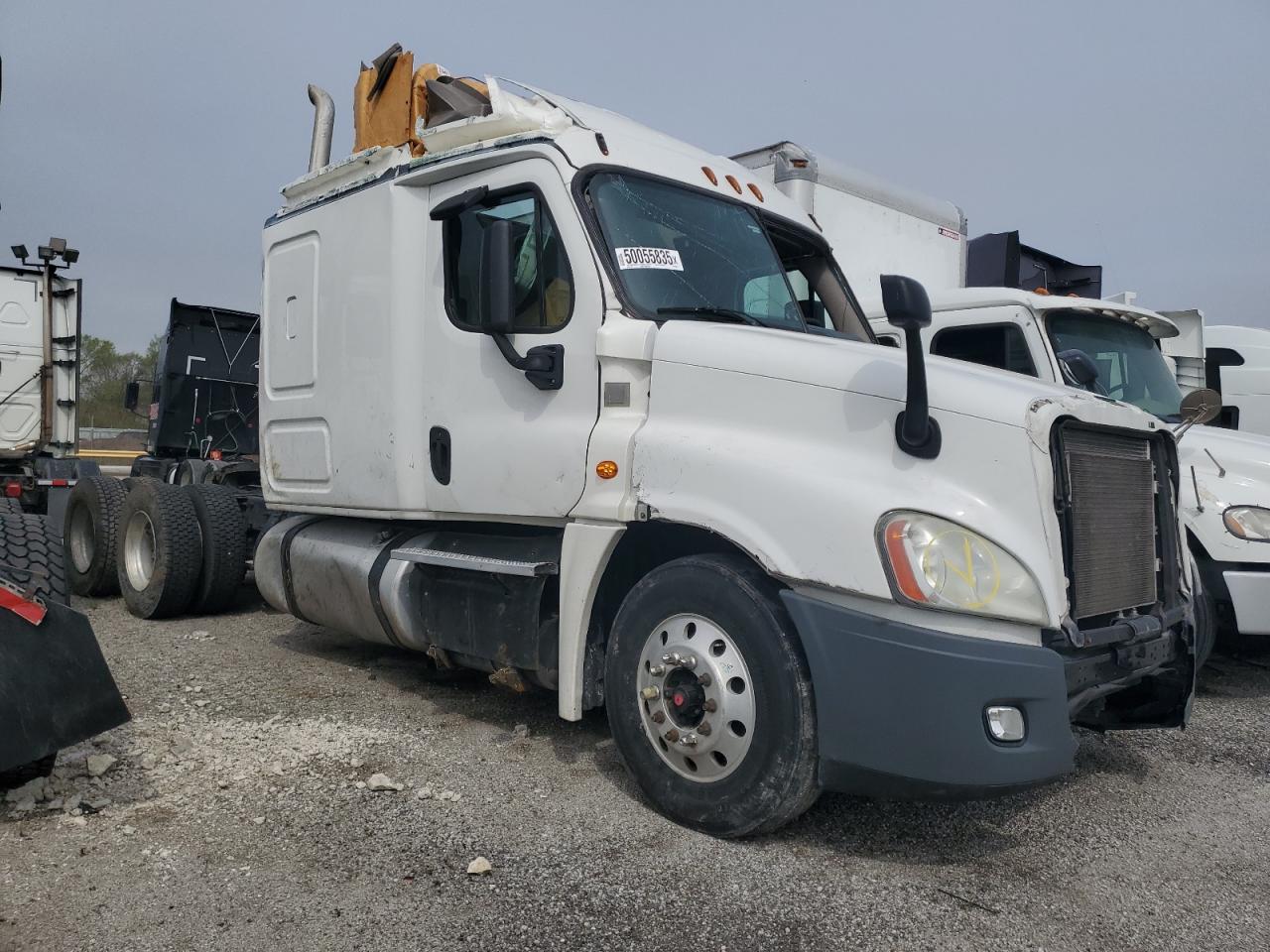 2017 Freightliner Cascadia 125 Semi Truck for Sale in Dyer, IN - Rollover