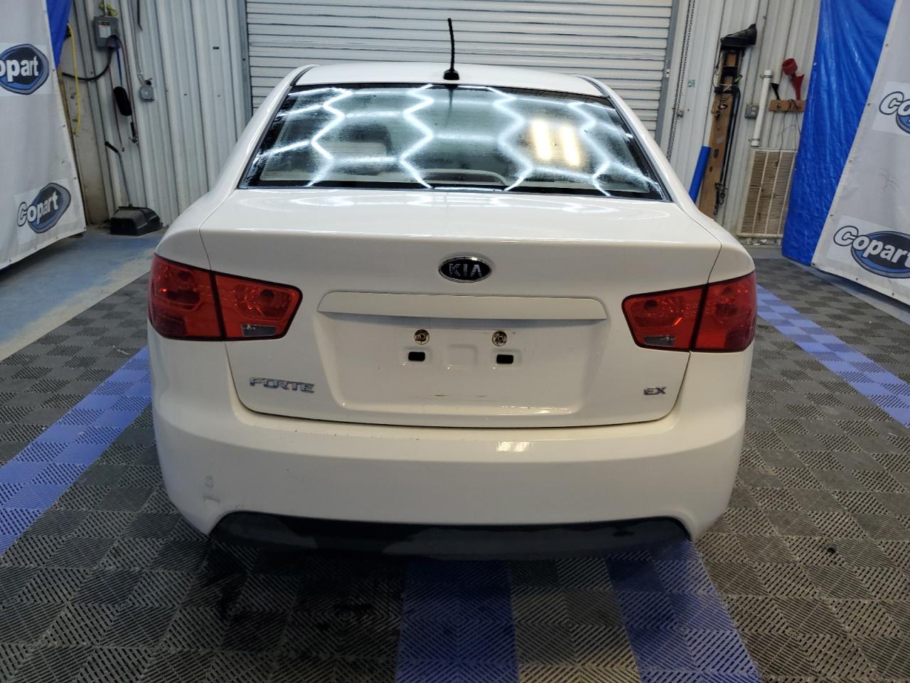 2010 Kia Forte Ex VIN: KNAFU4A20A5835250 Lot: 53313145