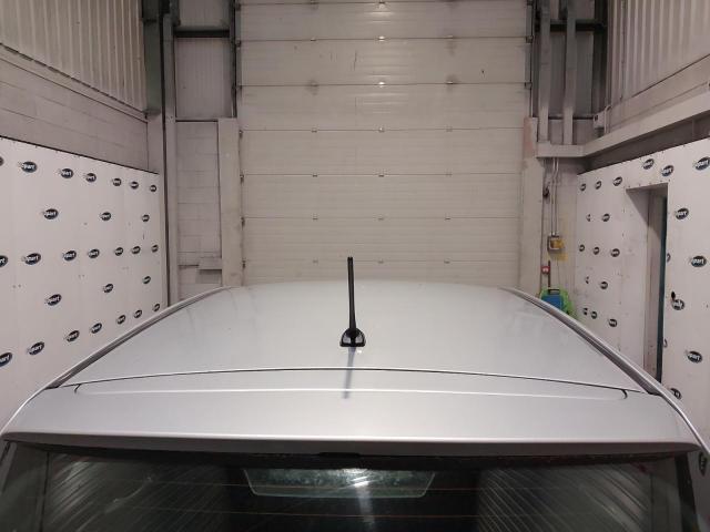 2010 TOYOTA AURIS