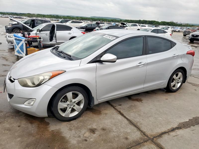  HYUNDAI ELANTRA 2013 Серебристый