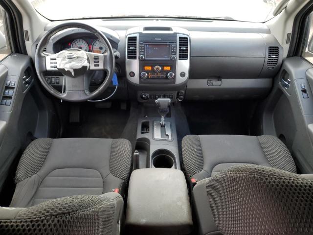  NISSAN FRONTIER 2018 Srebrny