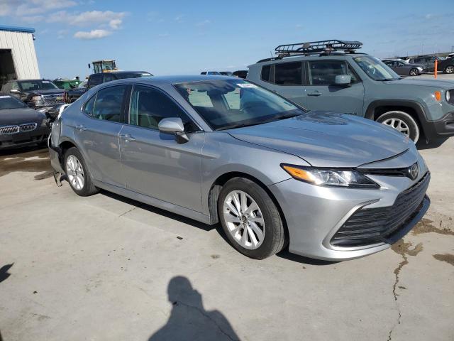  TOYOTA CAMRY 2023 Srebrny