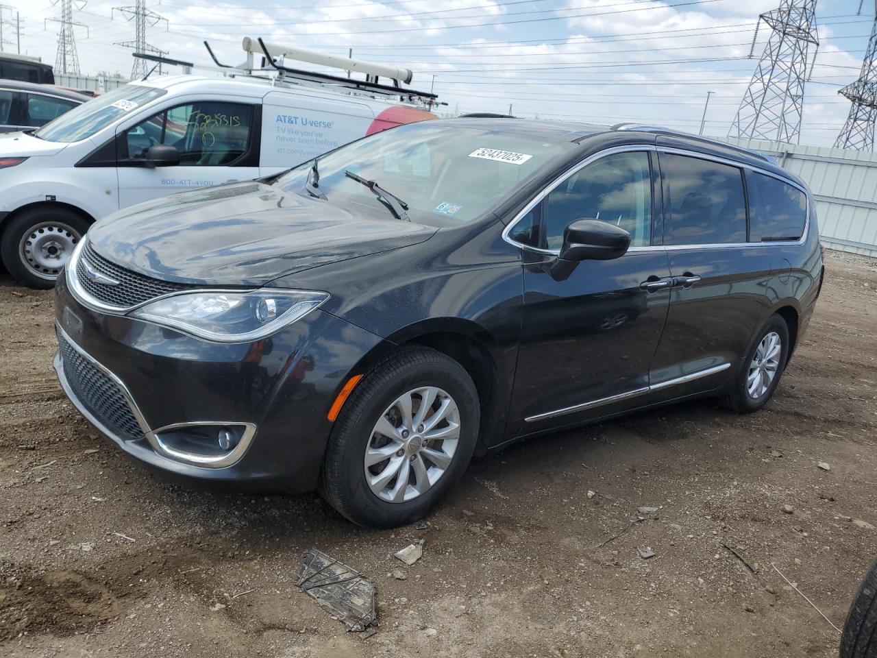 2019 Chrysler Pacifica Touring L იყიდება Elgin-ში, IL - Rear End