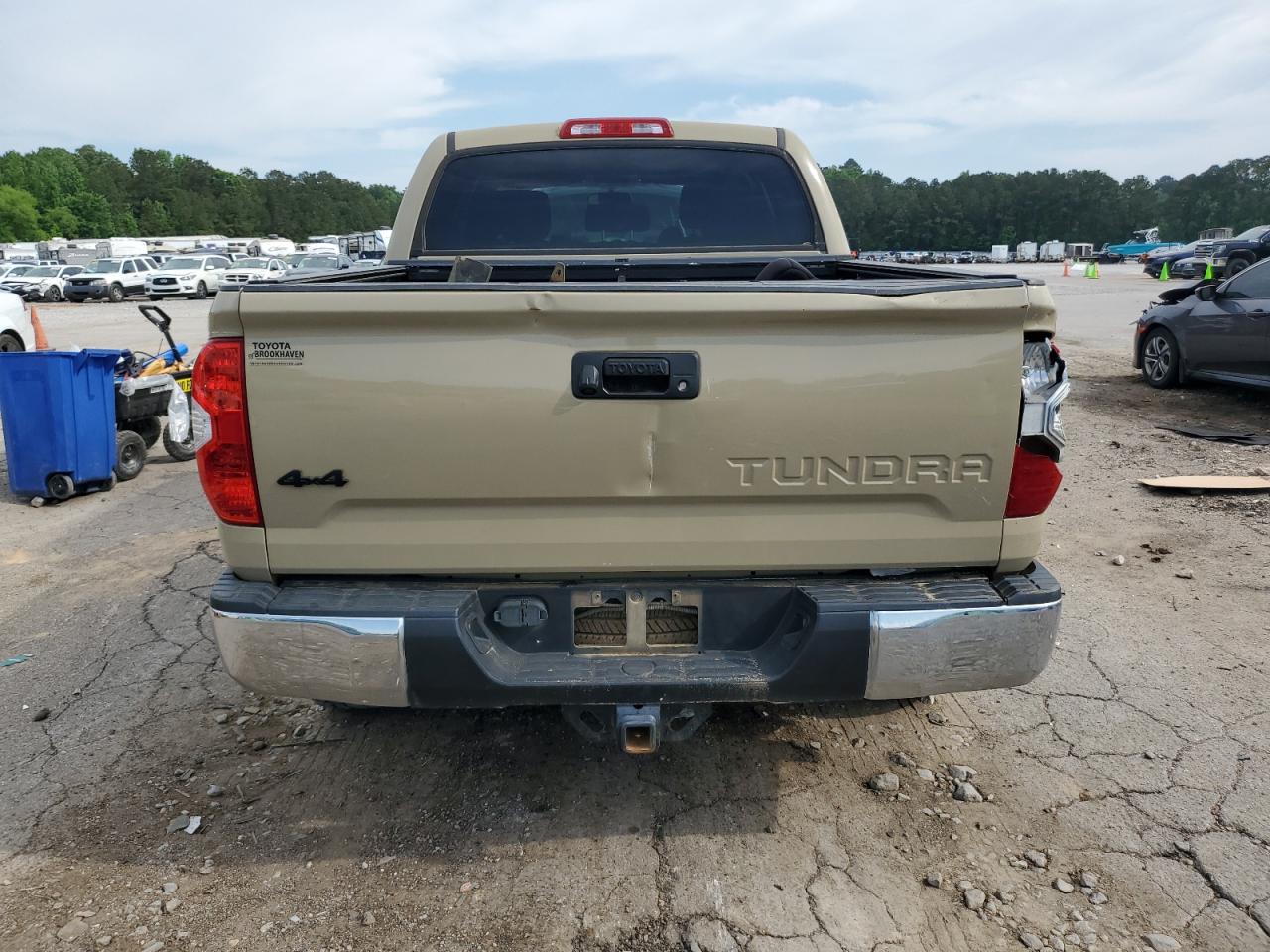 2017 Toyota Tundra Crewmax Sr5 VIN: 5TFDW5F18HX611152 Lot: 53839435