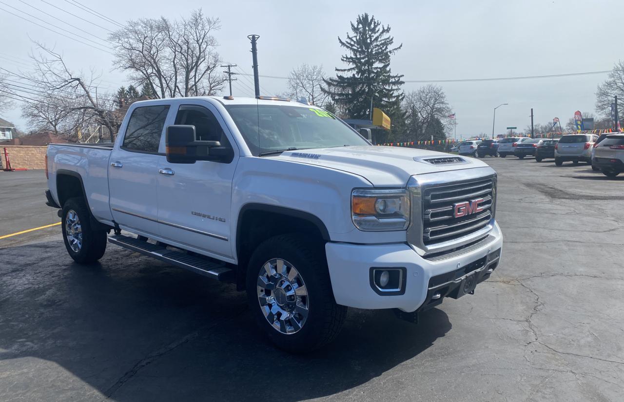 2019 Gmc Sierra K2500 Denali იყიდება Davison-ში, MI - Minor Dent/Scratches