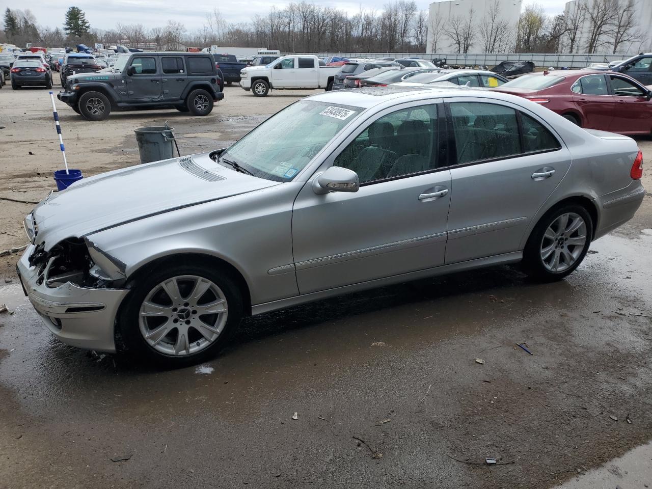 2009 Mercedes-Benz E 350 4Matic zu verkaufen in Central Square, NY - Front End