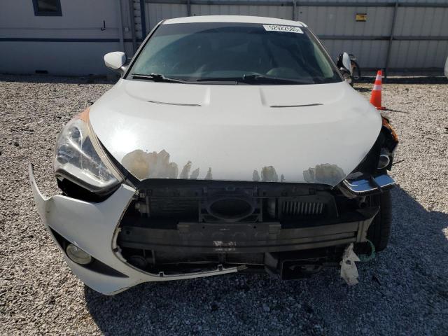 Coupet HYUNDAI VELOSTER 2013 White