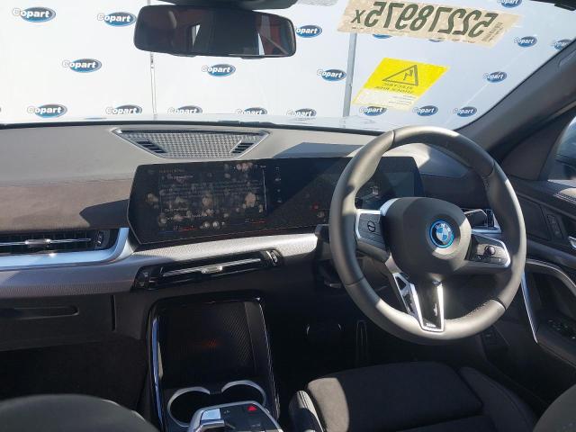 2025 BMW IX2 EDRIVE