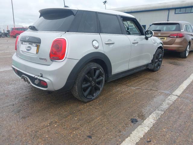 2018 MINI COOPER S A