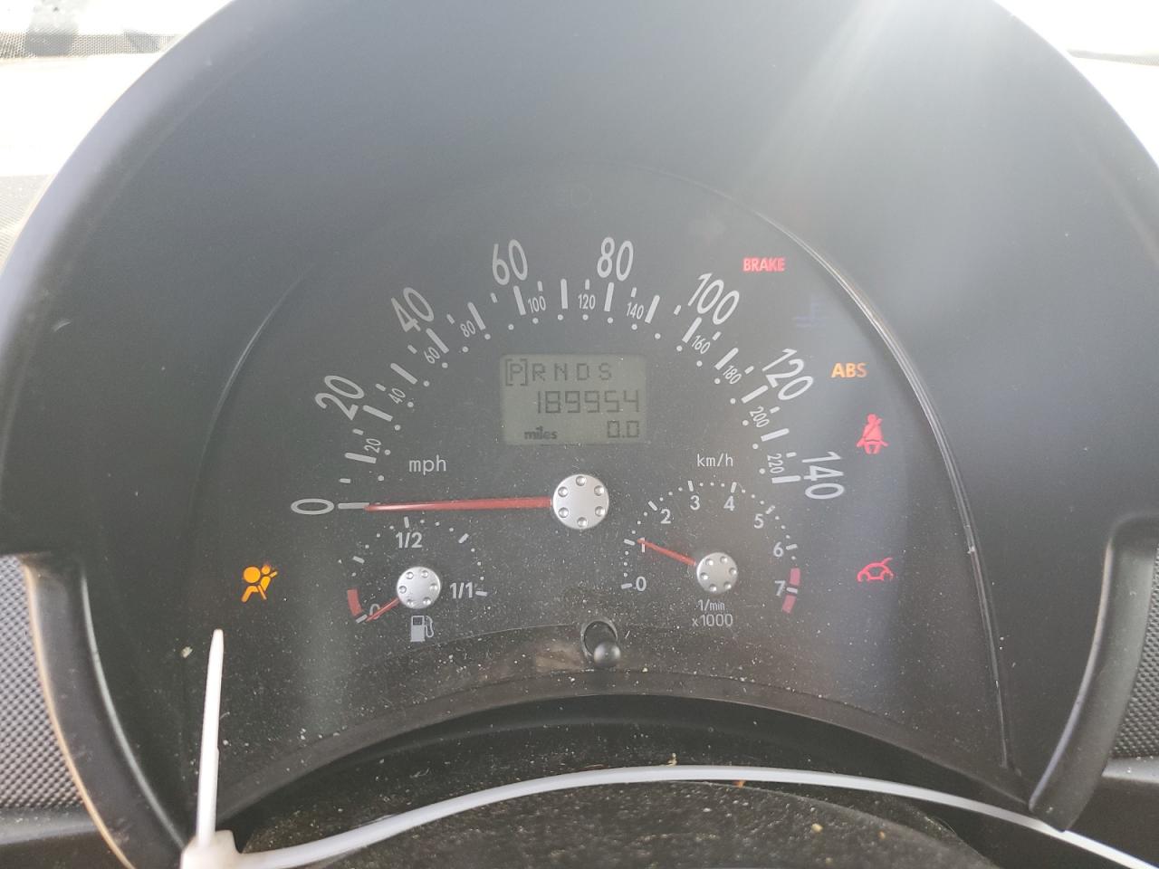 2005 Volkswagen New Beetle Gls VIN: 3VWCK31C45M404700 Lot: 52366175