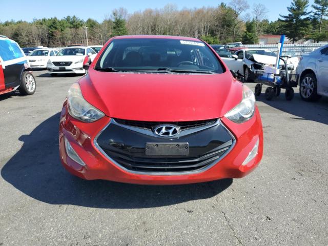 HYUNDAI ELANTRA 2013 Червоний