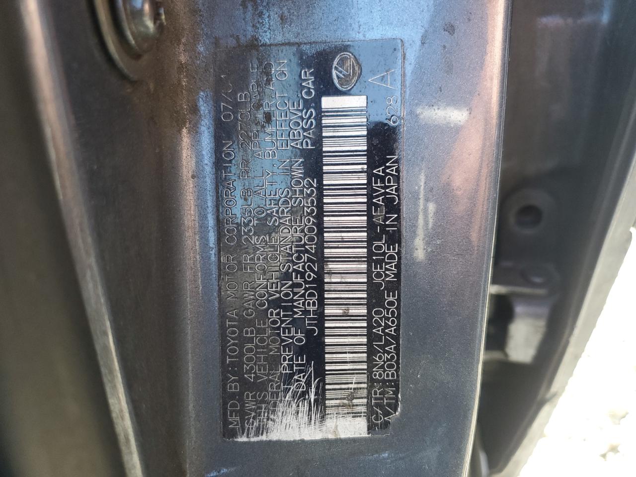 2004 Lexus Is 300 VIN: JTHBD192440085775 Lot: 51345995