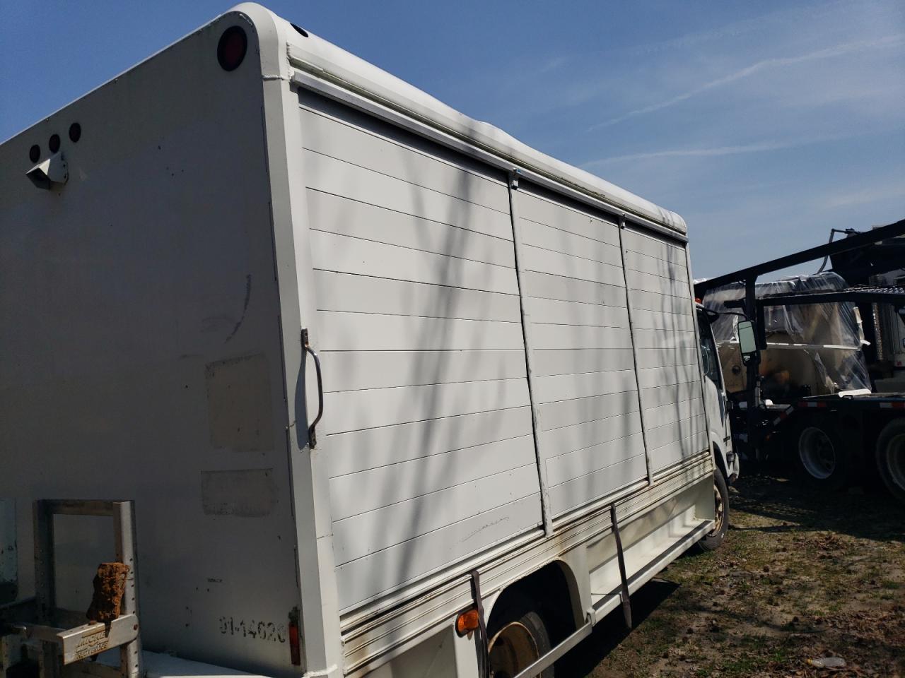 2015 Isuzu Nrr VIN: JALE5W164F7300555 Lot: 67761804