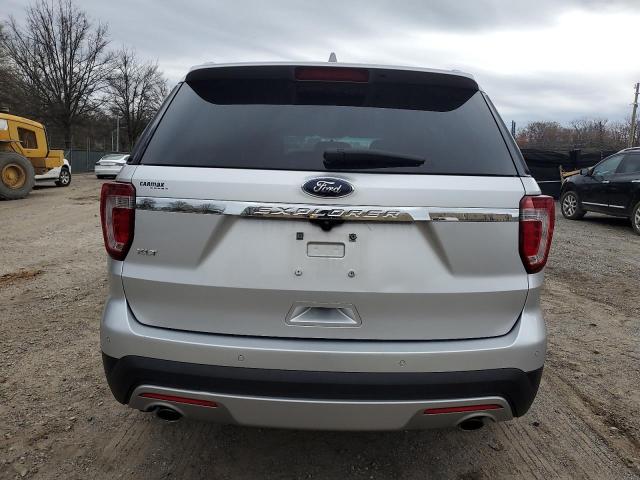  FORD EXPLORER 2016 Srebrny
