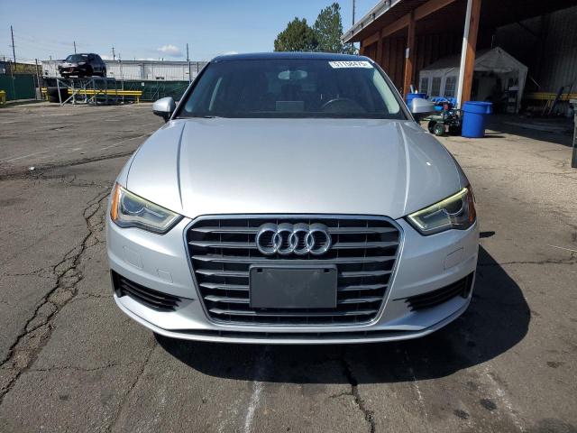 Седаны AUDI A3 2015 Серебристый