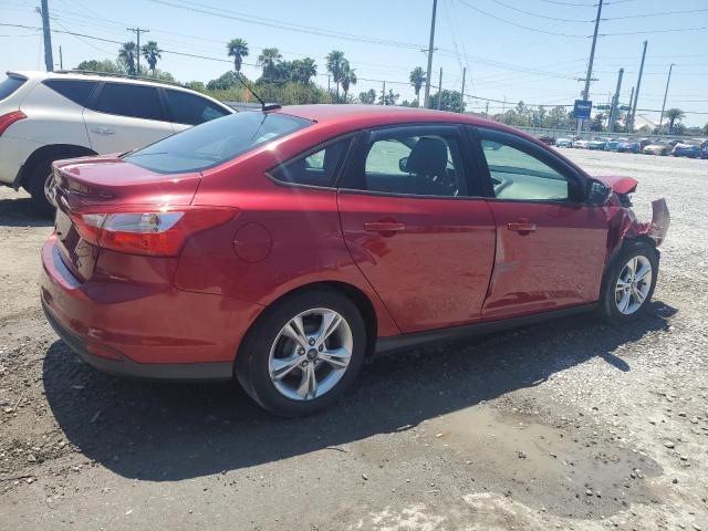 Sedans FORD FOCUS 2014 Red
