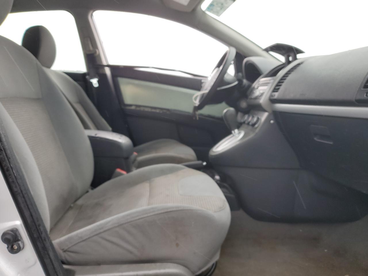 2010 Nissan Sentra 2.0 VIN: 3N1AB6AP8AL693825 Lot: 54045275