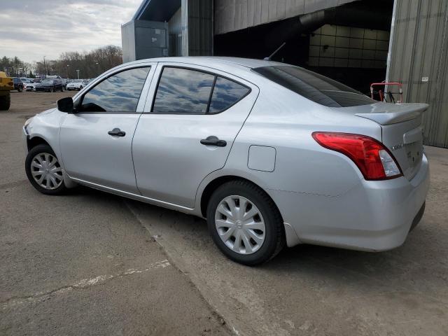  NISSAN VERSA 2016 Серебристый