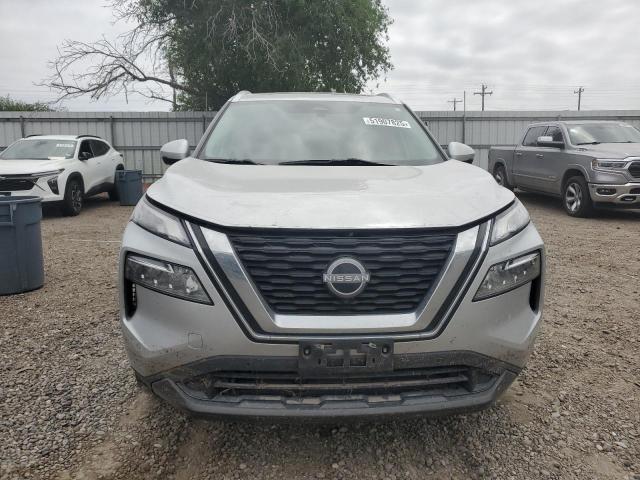  NISSAN ROGUE 2023 Серебристый